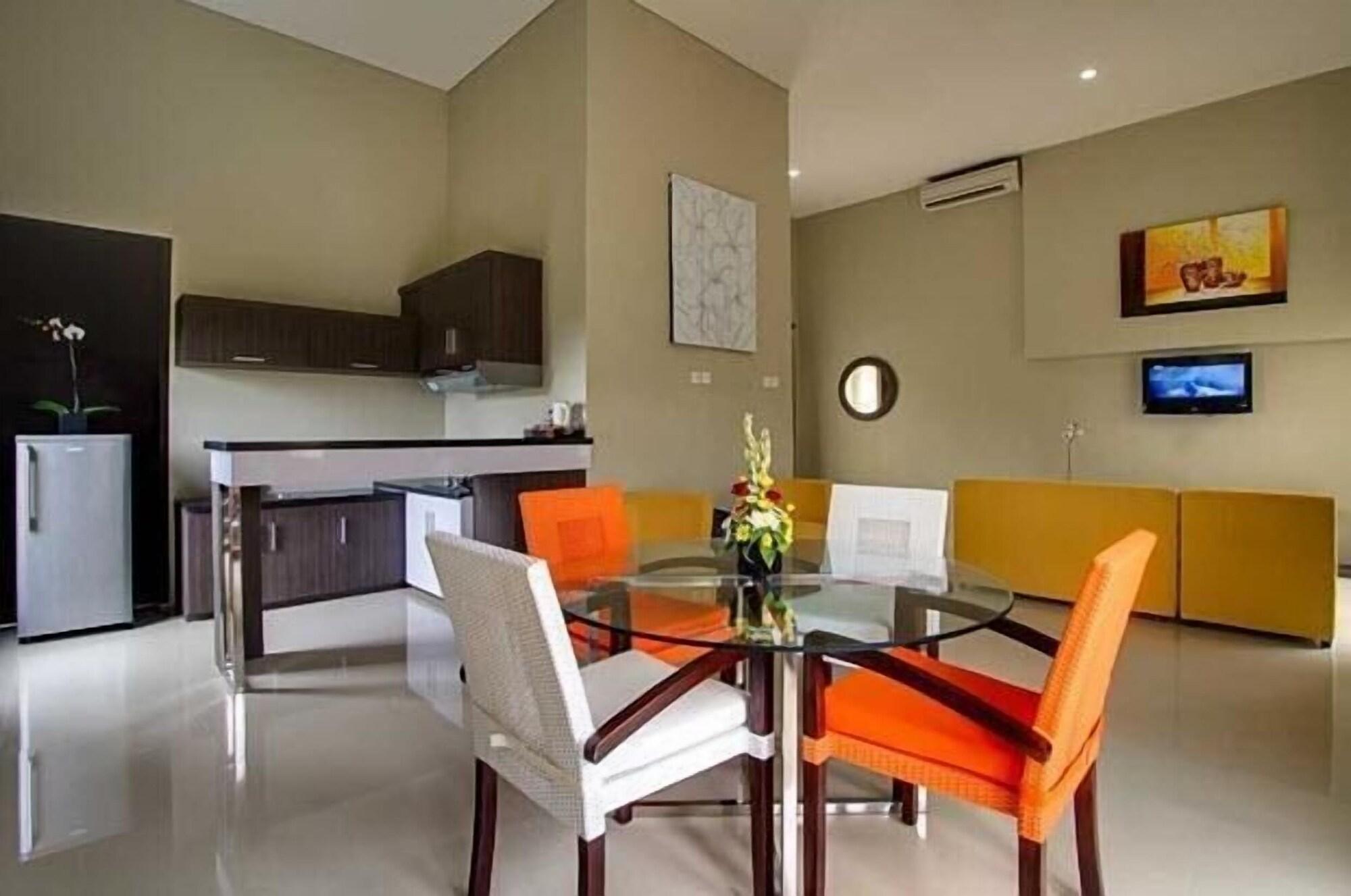 Parkside Denbukit Residence & Suite Jimbaran 外观 照片