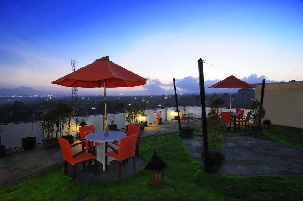 Parkside Denbukit Residence & Suite Jimbaran 外观 照片