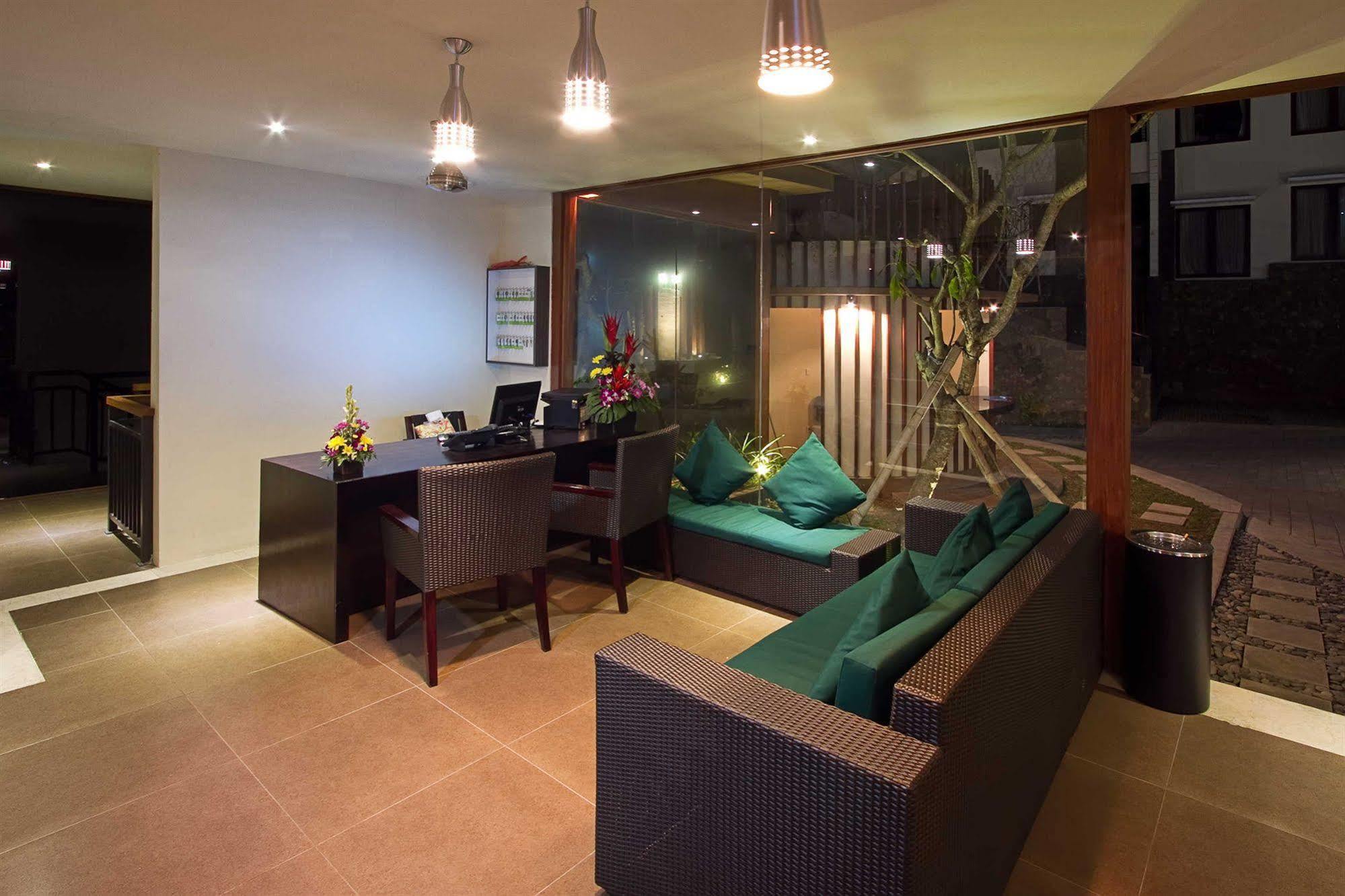 Parkside Denbukit Residence & Suite Jimbaran 外观 照片